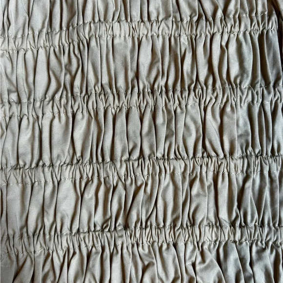 J. Crew Smocked Crop Tank Top Women’s Size Small NWT Tan Nude - Picture 5 of 13